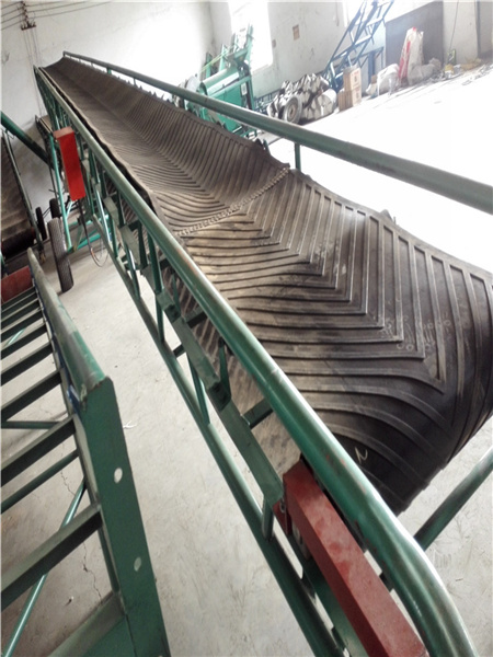 移動升降的玉米裝車皮帶輸送機